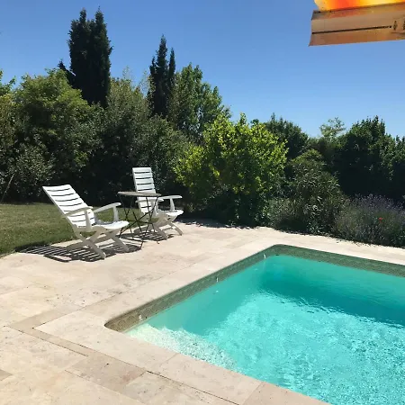 Avec Piscine Privee Et Belle Vue * Belveze