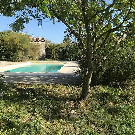 Avec Piscine Privee Et Belle Vue * Belveze